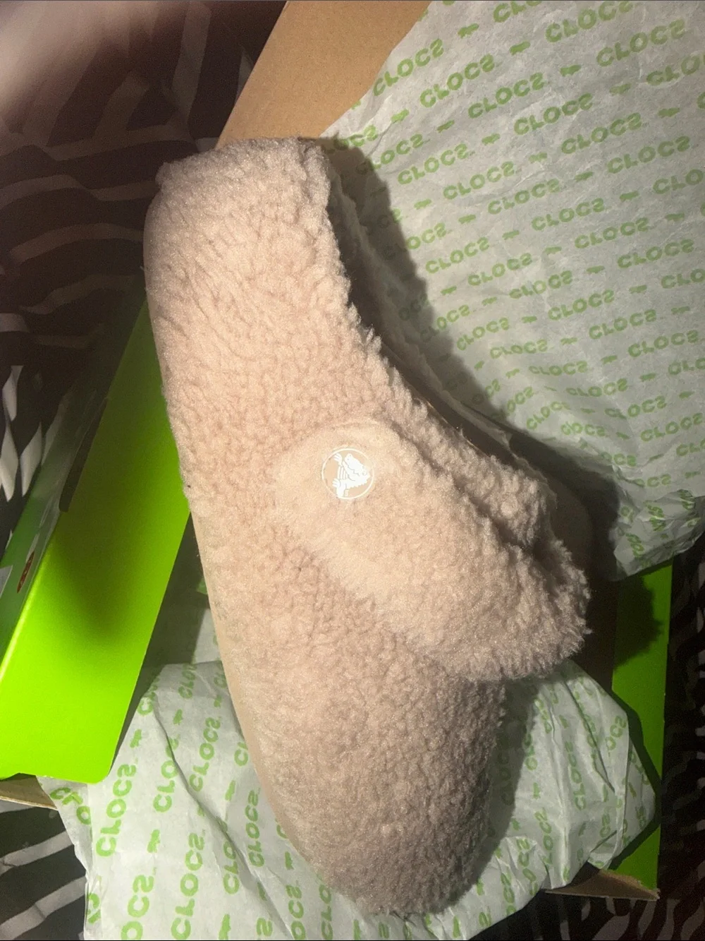 CROCS Kids Classic Cozy Lined Slipper in Taupe